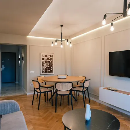 New Unirii Center By Olala Homes Daire